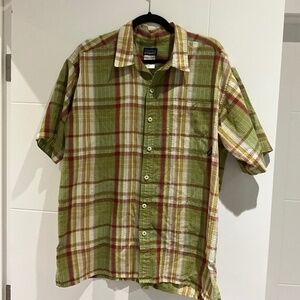 Patagonia pucker wear men’s shirt size large